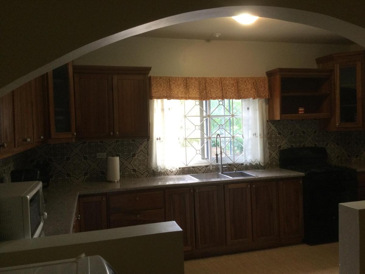 Mountain View Retreat St.elizabeth Holiday home Far Enough
